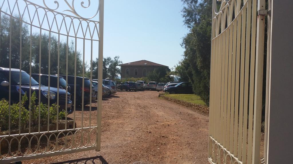 Aparthotel Cala Dei Mori Livorno Exterior foto